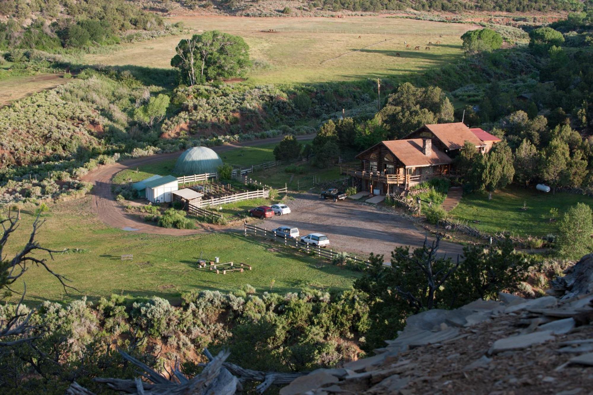 Boulder Mountain Guest Ranch Villa Exterior photo